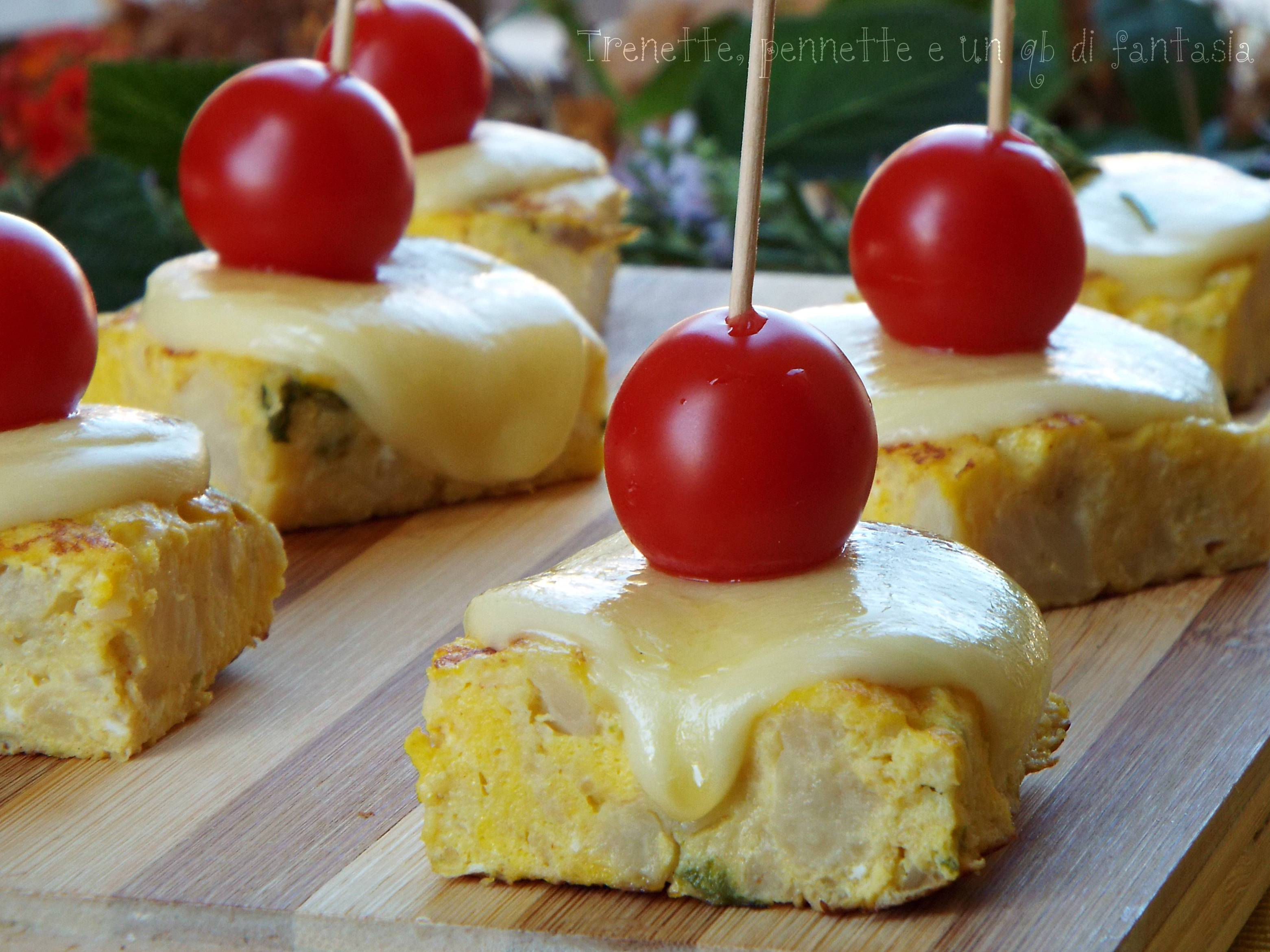 Cubotti di frittata con cavolfiore con formaggio filante