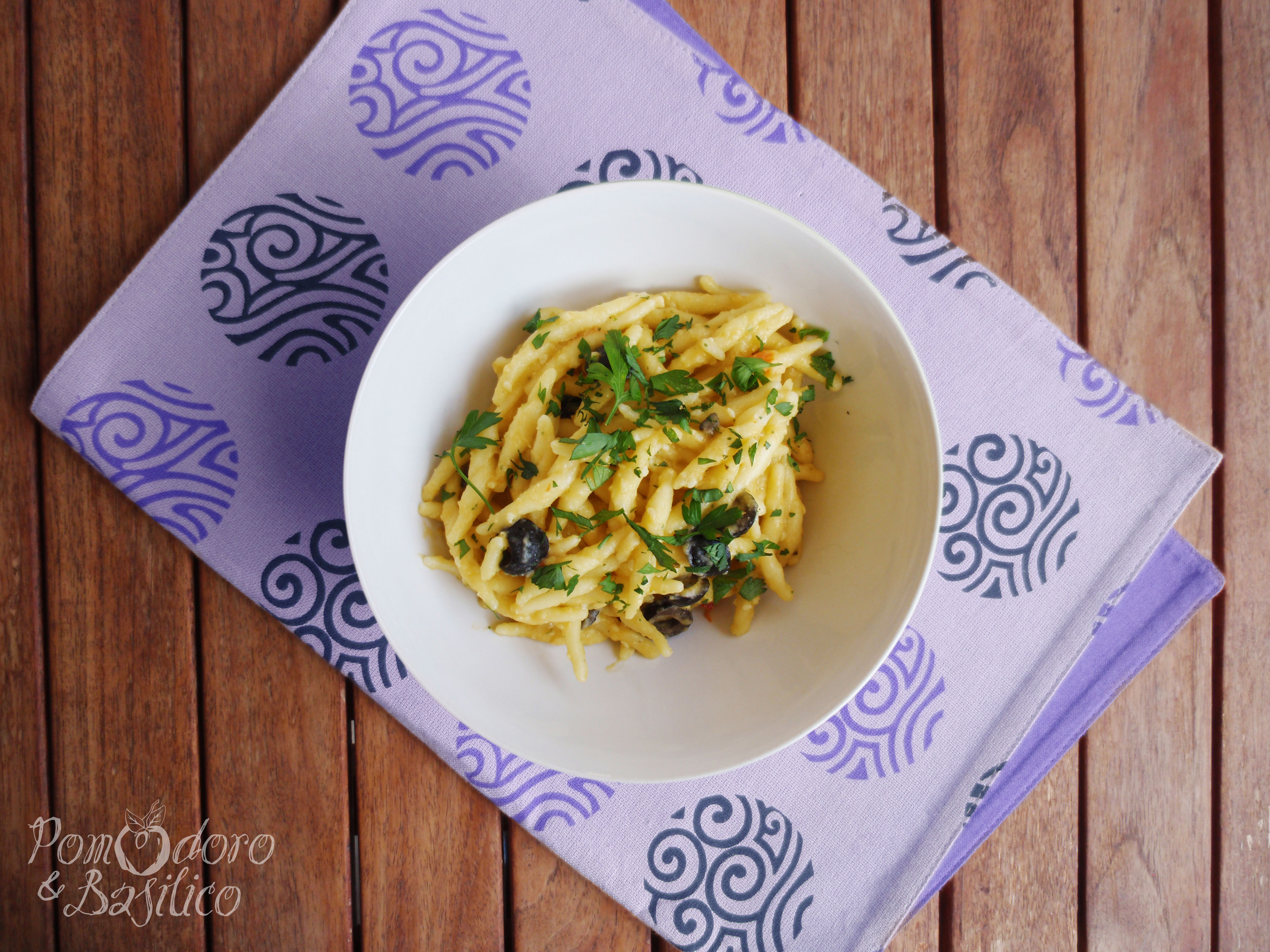 Cuciniamo assieme – special edition ricette a prova di marito – pasta con crema di ceci e olive nere
