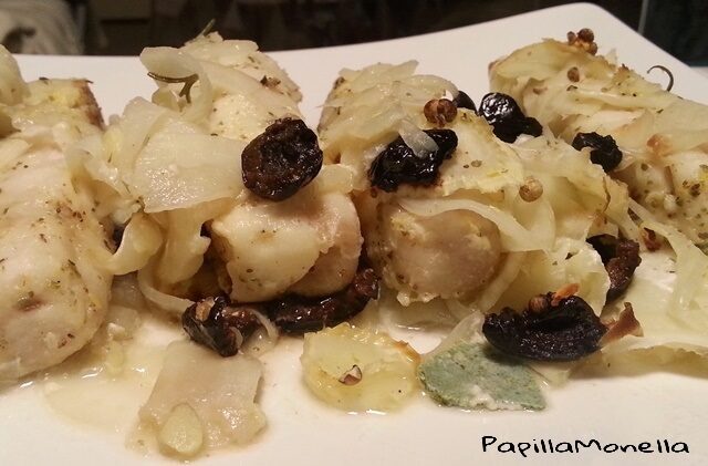 Cuori di merluzzo marinati con finocchi e olive nere