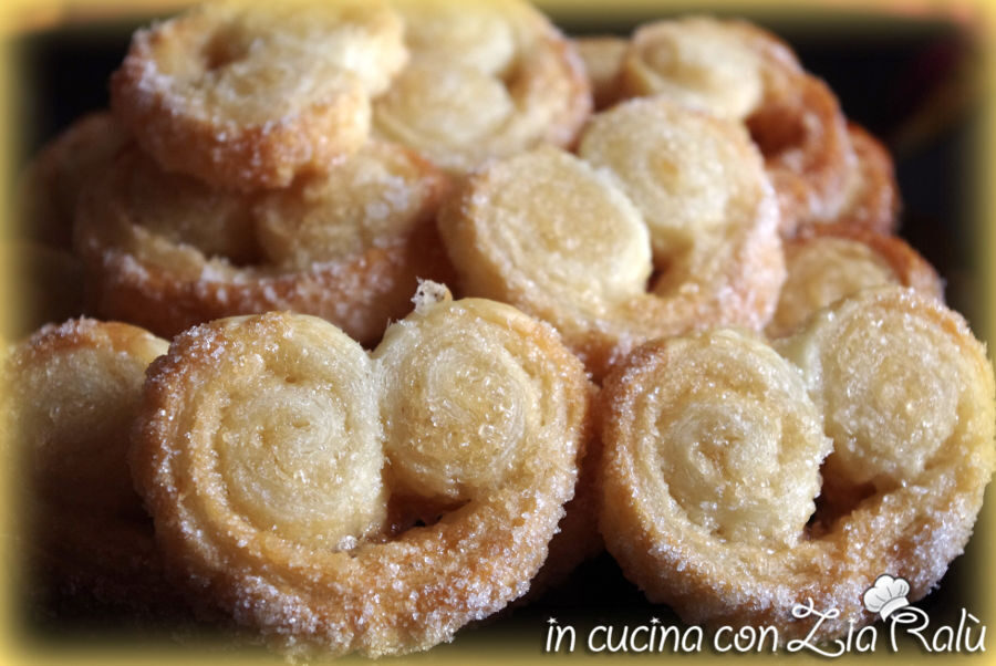 Cuori di pasta sfoglia
