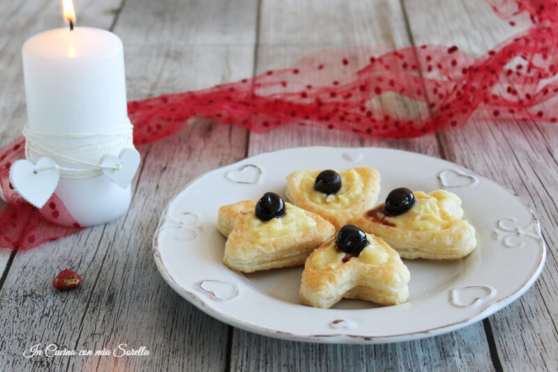 Cuori di vol au vent crema e amarena