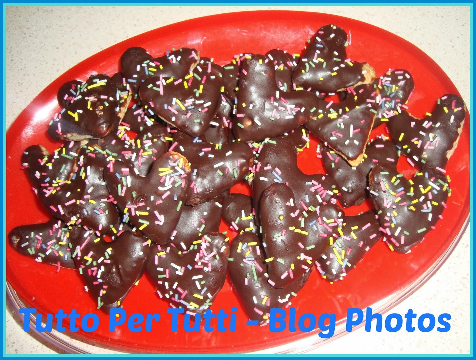 Cuori sfogliati alla cannella e cioccolato