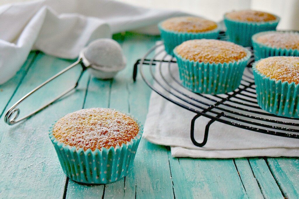 Cupcake al cocco, ricetta facile e veloce