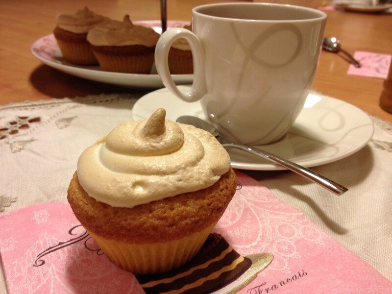 Cupcakes al limone con meringa all’italiana