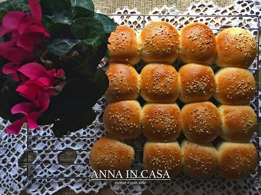 Cuscino di panini al latte