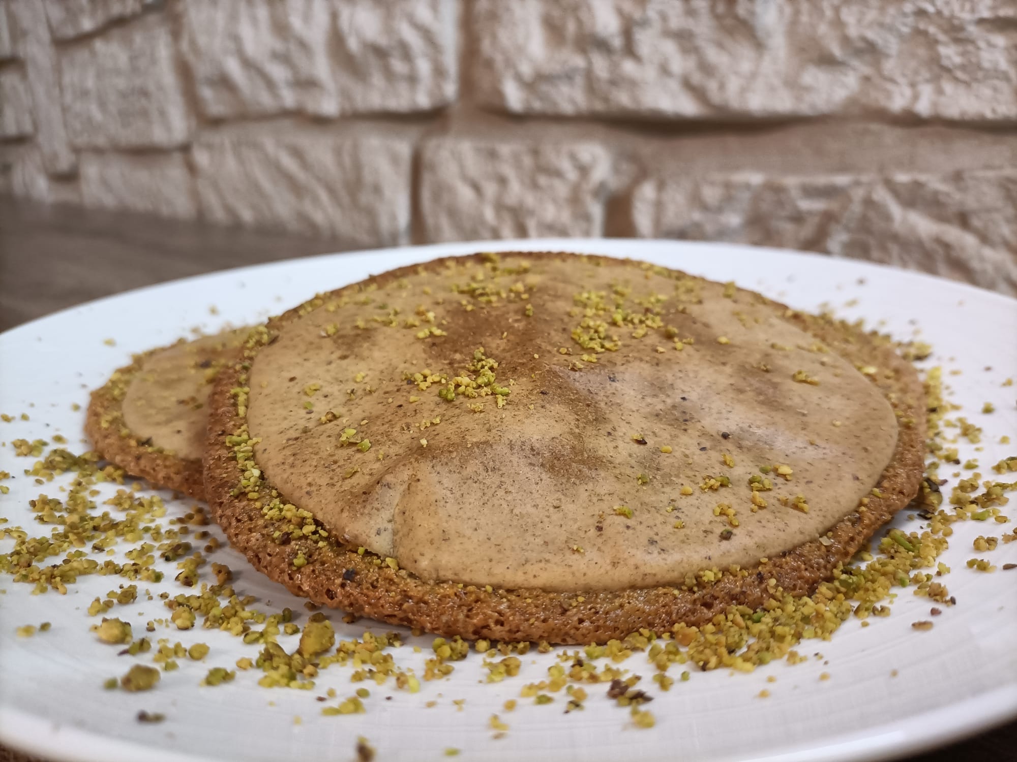 Dacquoise al pistacchio ricetta: ingredienti e preparazione