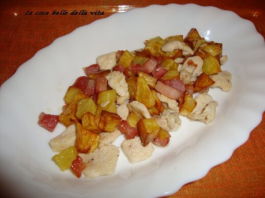 Dadini di pollo pancetta e patate