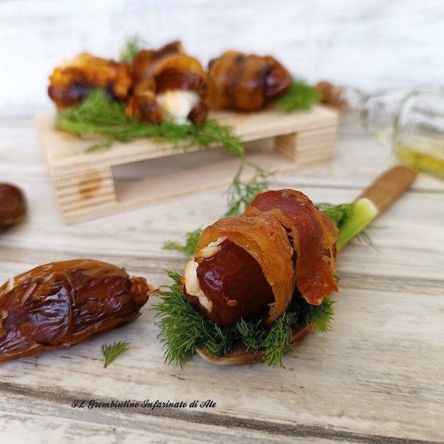 Datteri con feta e guanciale croccante