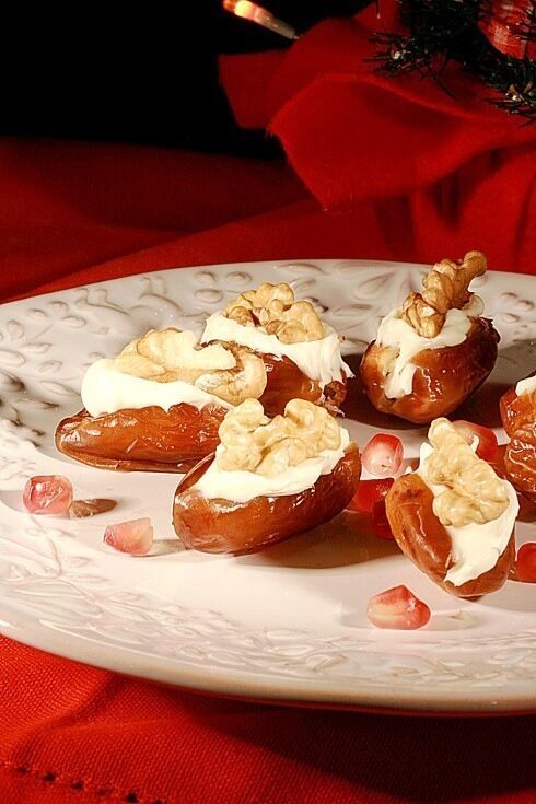 Datteri farciti con mascarpone al rum