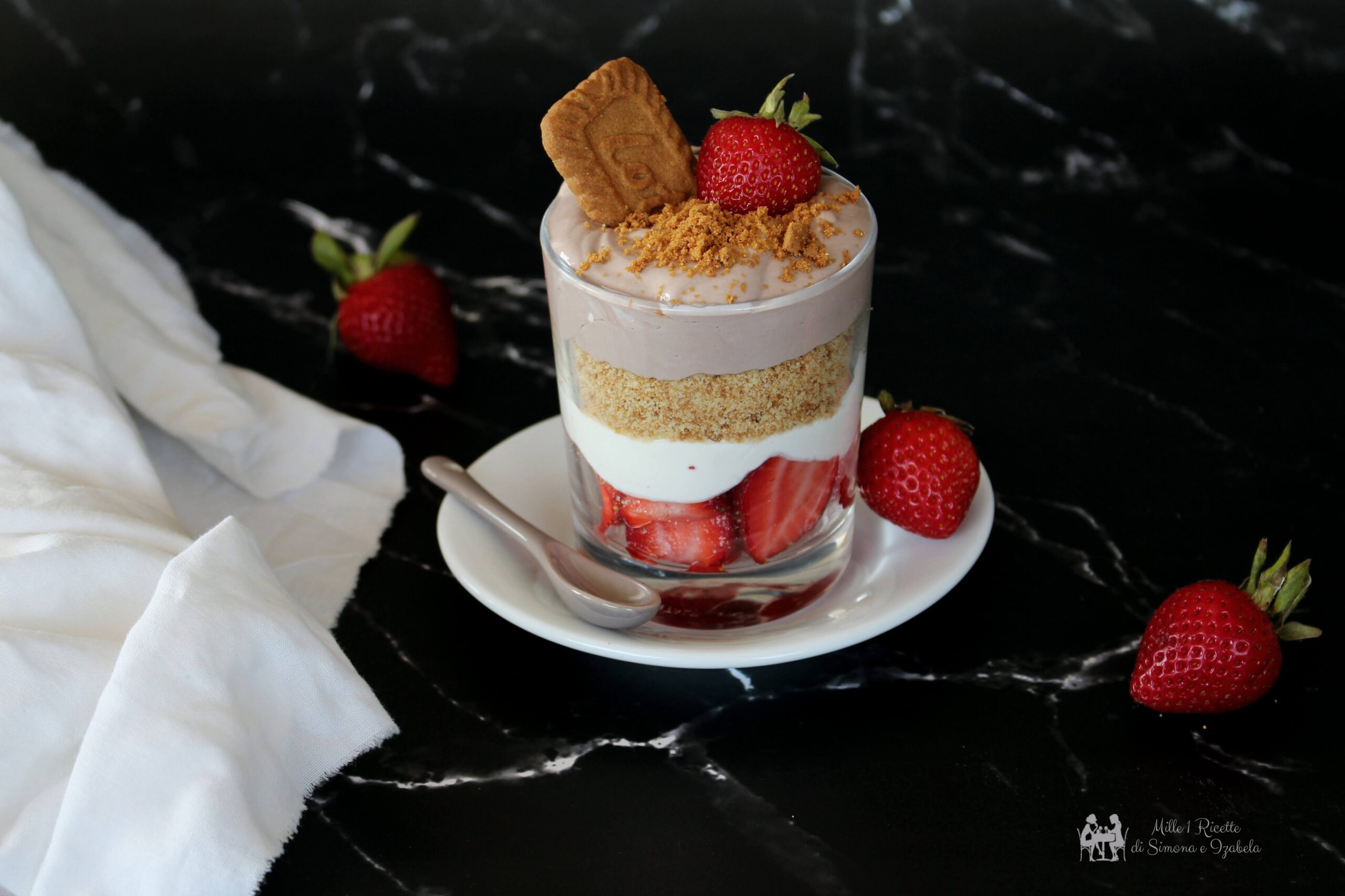 Dessert stratificato con lotus biscoff ®