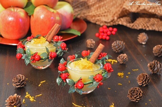 Dessert veg alle mele ed arancia aromatizzato alla cannella