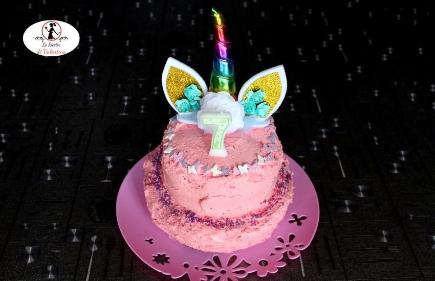 Devil cake con crema al mascarpone per il 7° compleanno delle gemelle