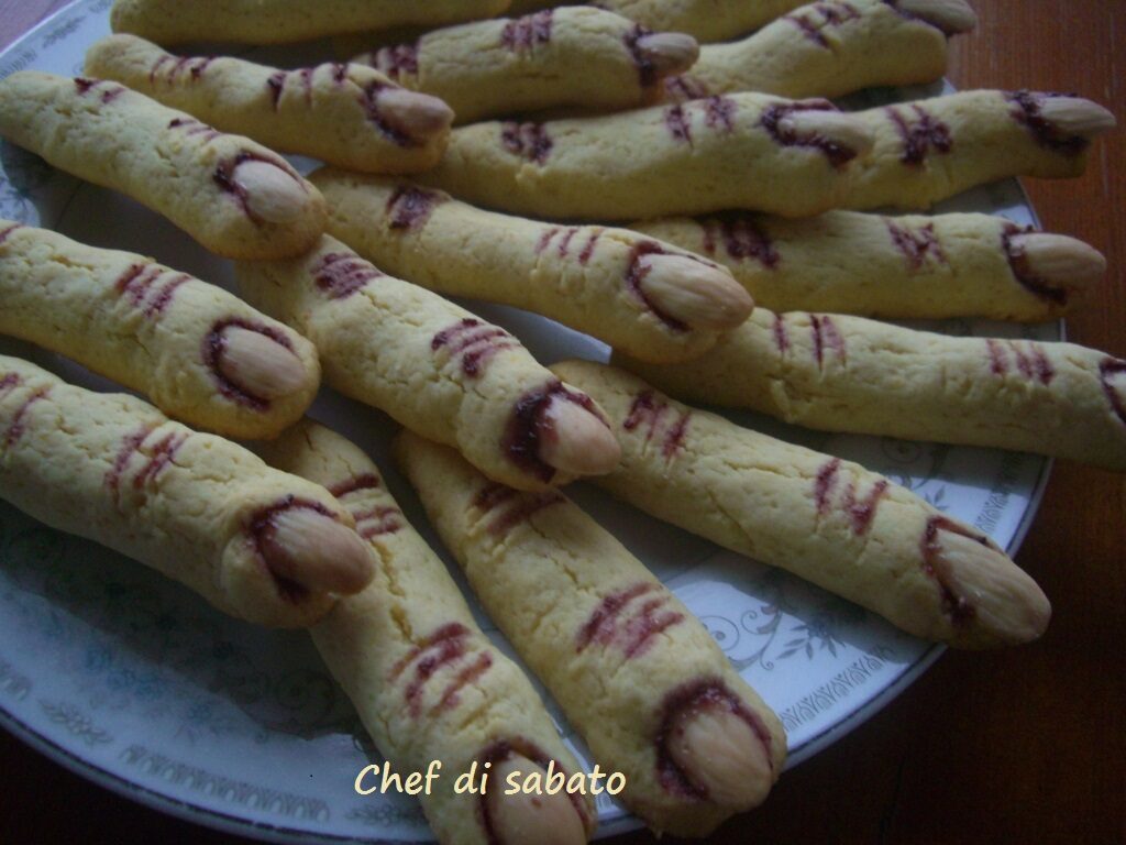Dita di strega halloween