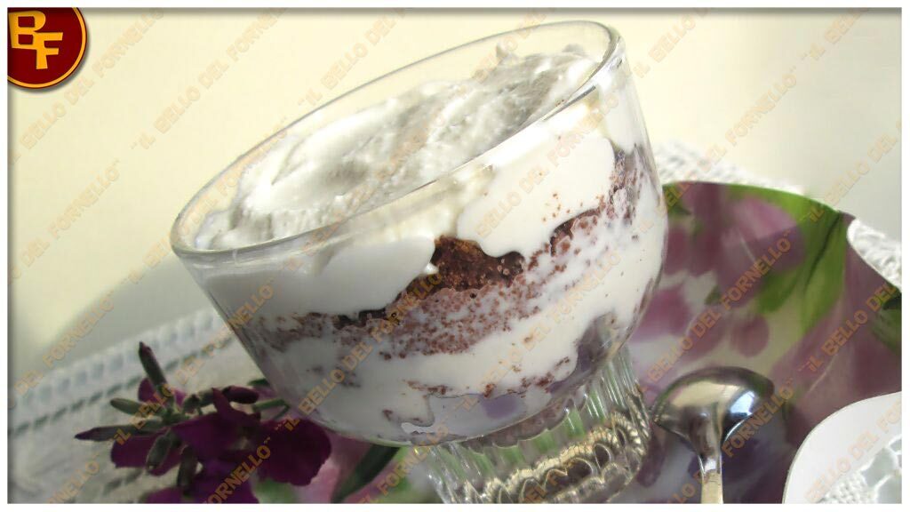 Dolce al cucchiaio con ricotta