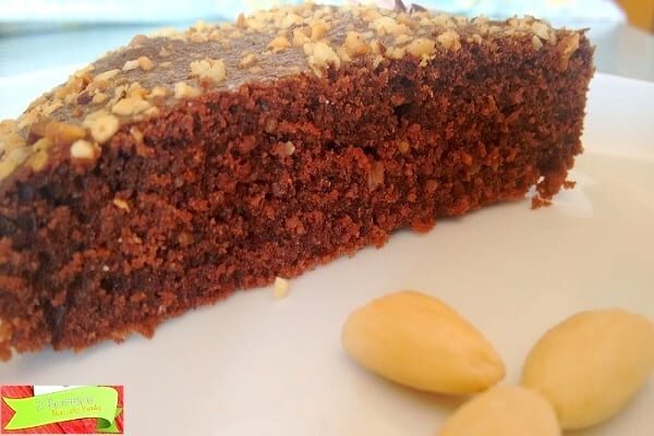 Dolce allo yogurt greco e cacao, senza glutine, lievito e burro con bimby