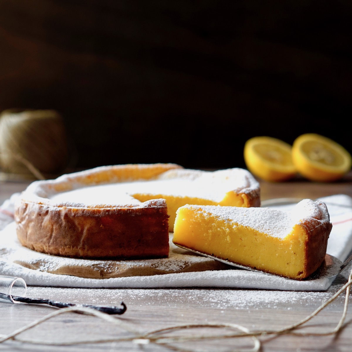Dolce allo yogurt, limone e vaniglia