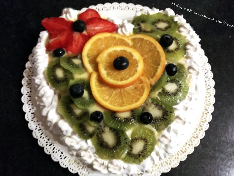 Dolce cuore alla frutta