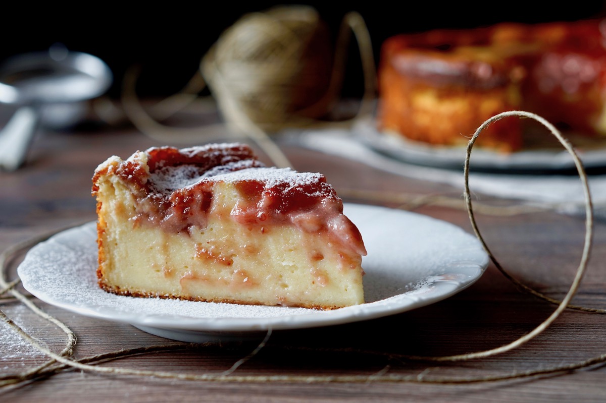 Dolce di ricotta e marmellata