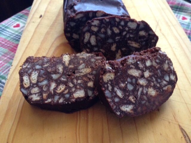 Dolce salame di cioccolato