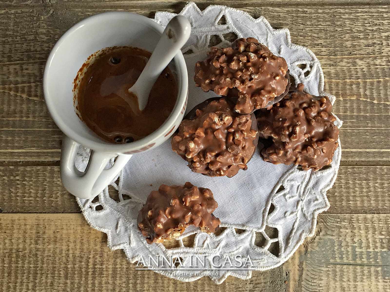 Dolcetti veloci cioccolato e nocciole