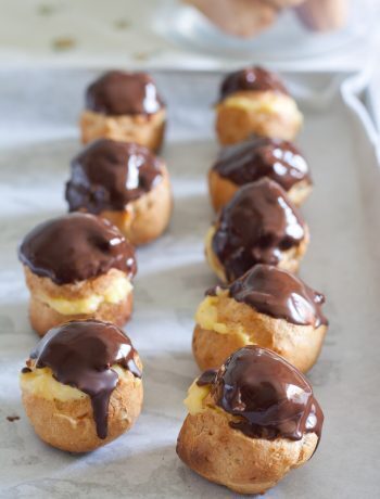 Dolci di halloween con biscotti oreo