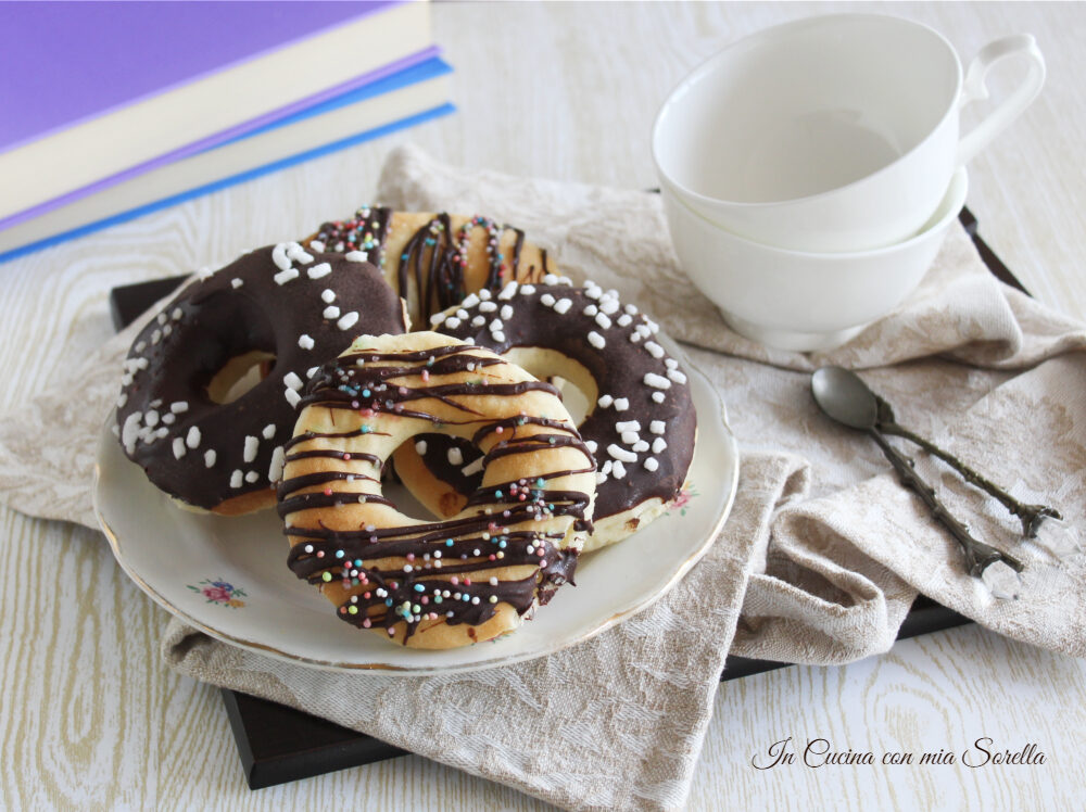 Donuts al forno soffici e golosissimi