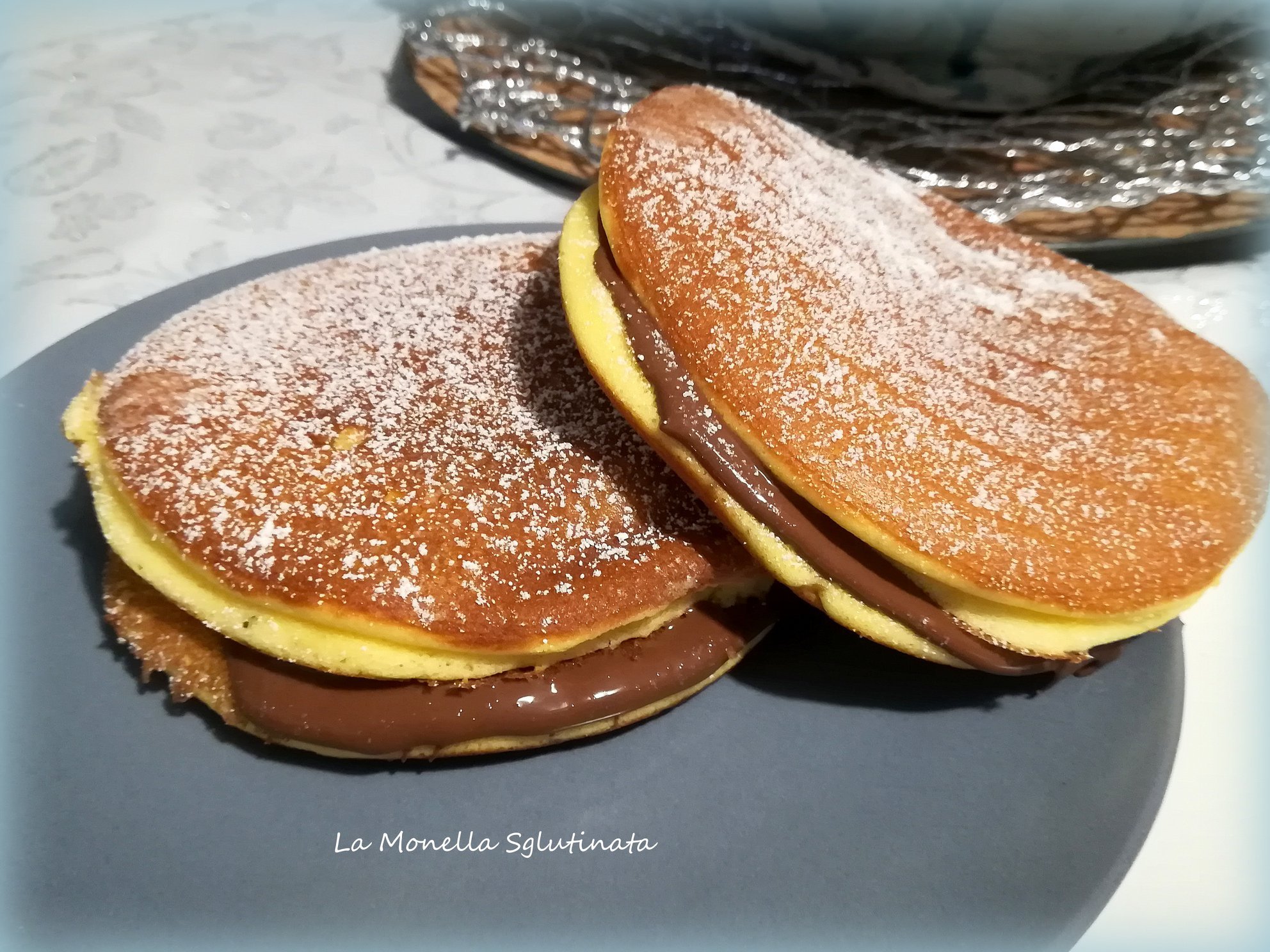 Dorayaki sglutinati della monella