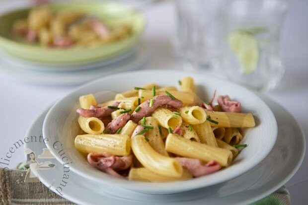 Elicoidali mantecati con cannolicchi e pecorino