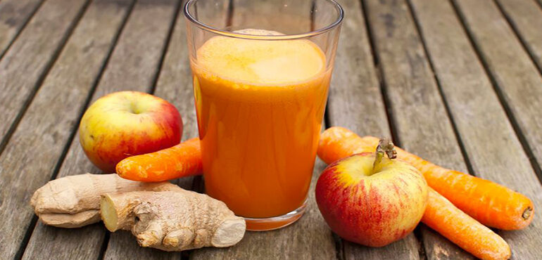 Estratto di mela, carota e zenzero