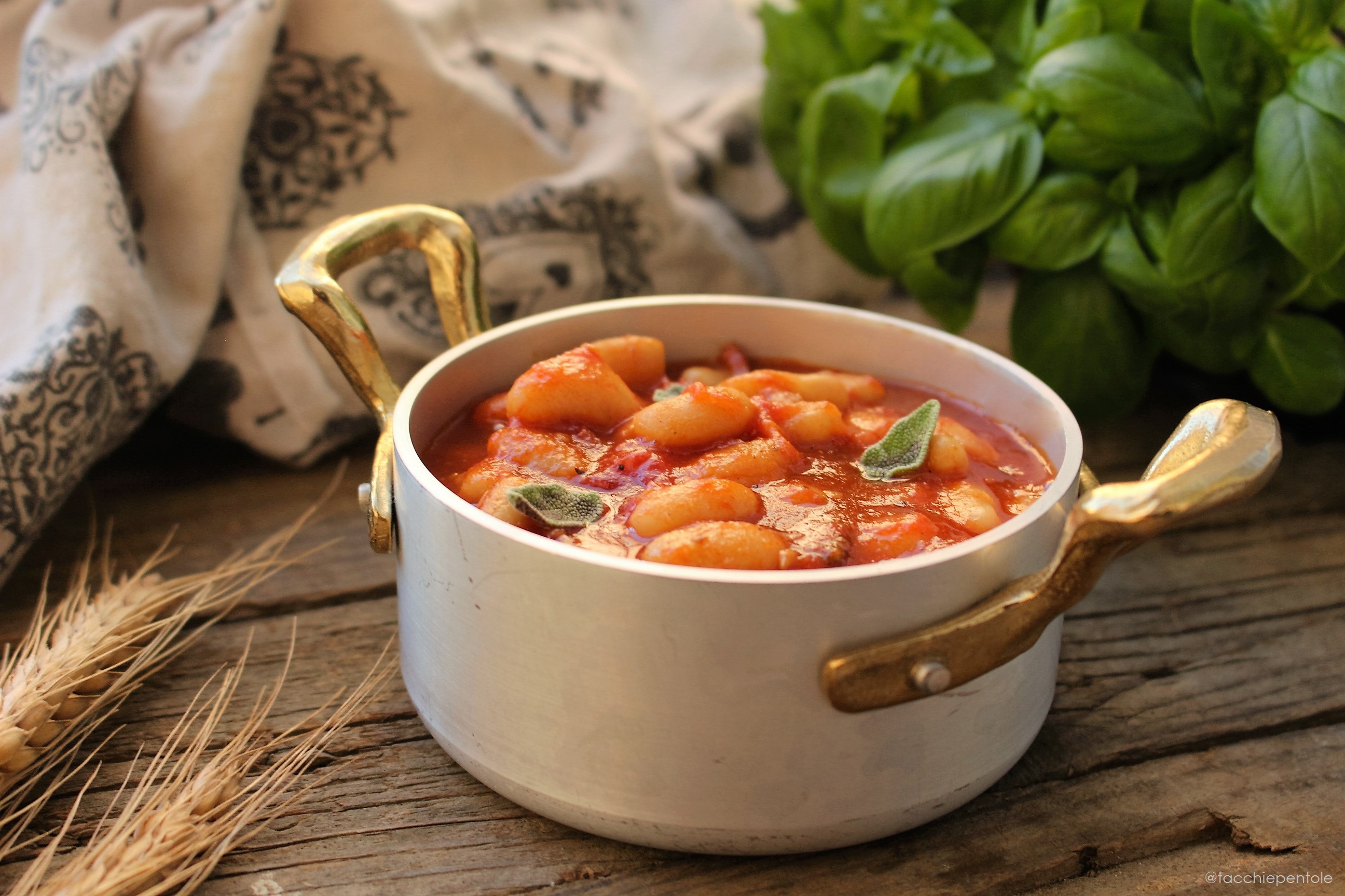Fagioli all’uccelletto