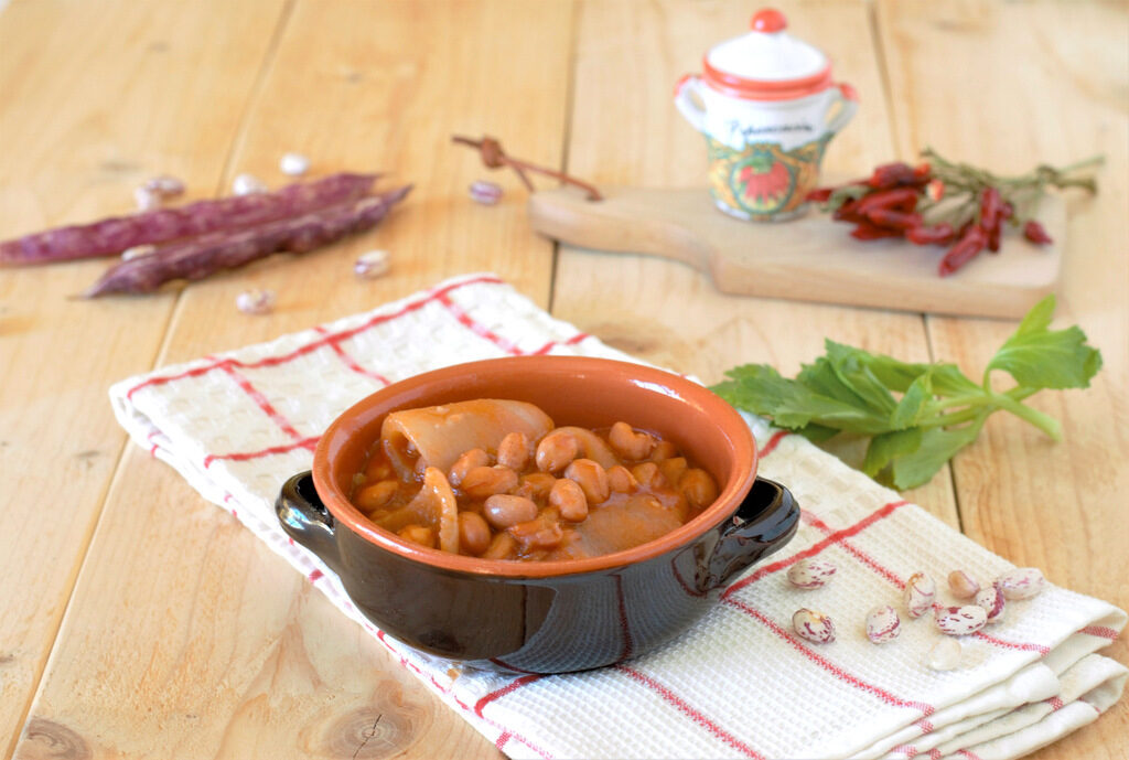 Fagioli con le cotiche