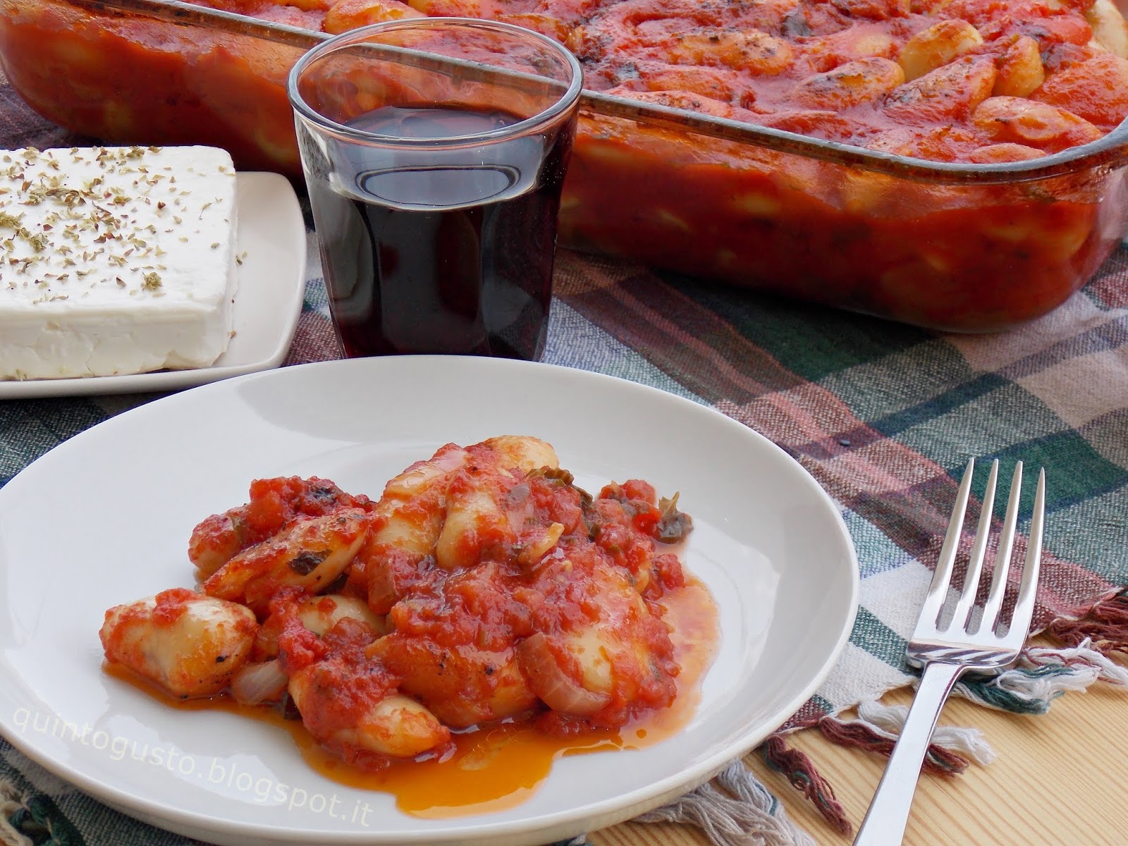 Fagioli giganti plakì