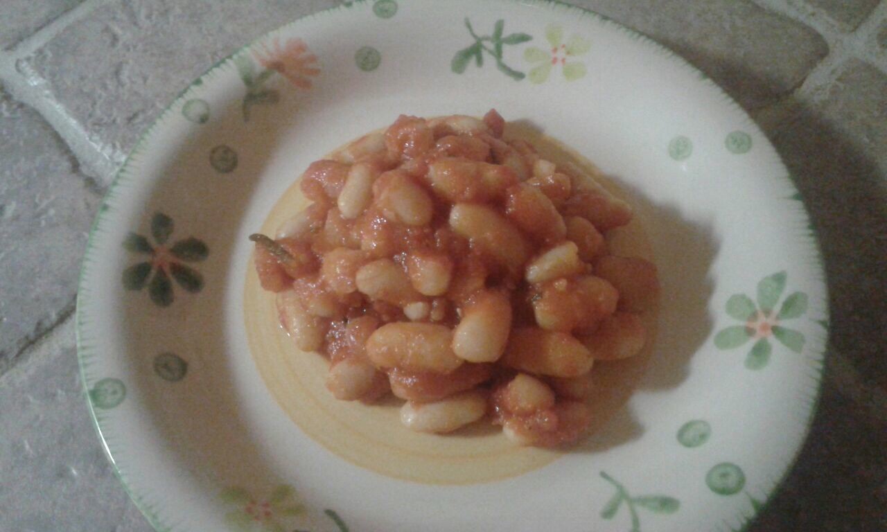 Fagioli in umido al rosmarino