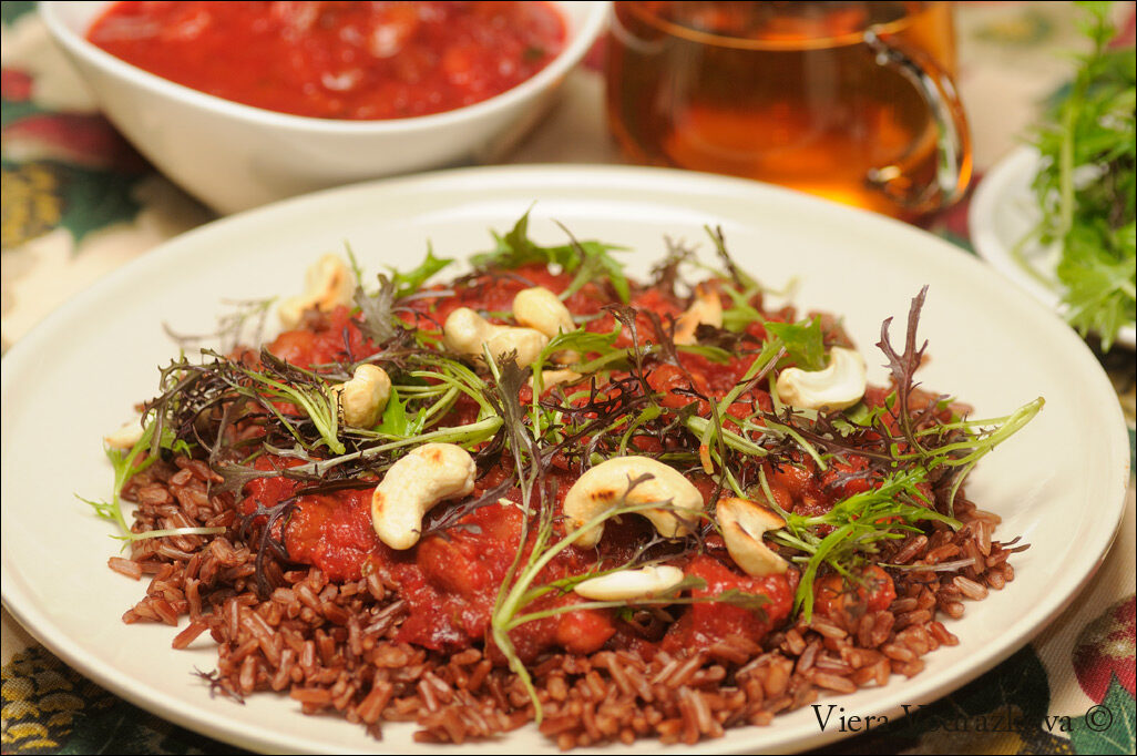Fagioli speziati alla diavola con riso rosso