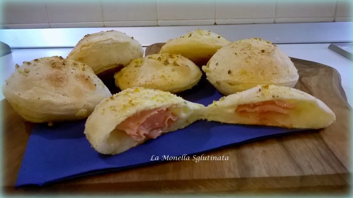 Fagottini ai pistacchi con mortadella ed emmental senza glutine