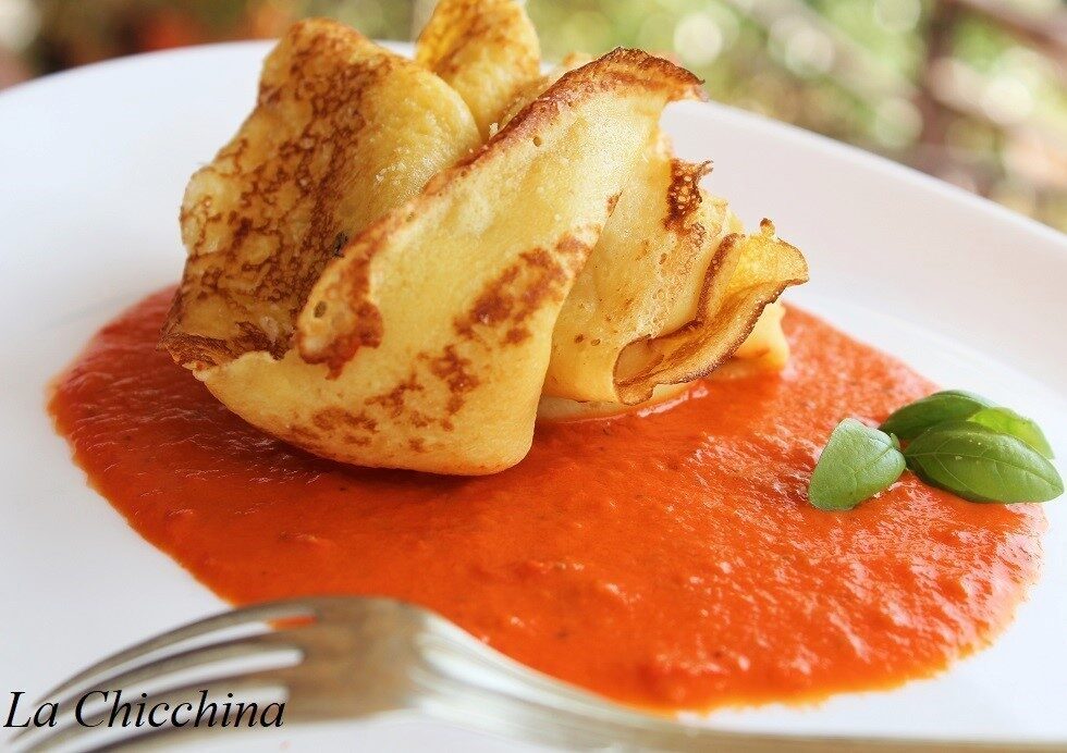 Fagottini con crema di melanzane