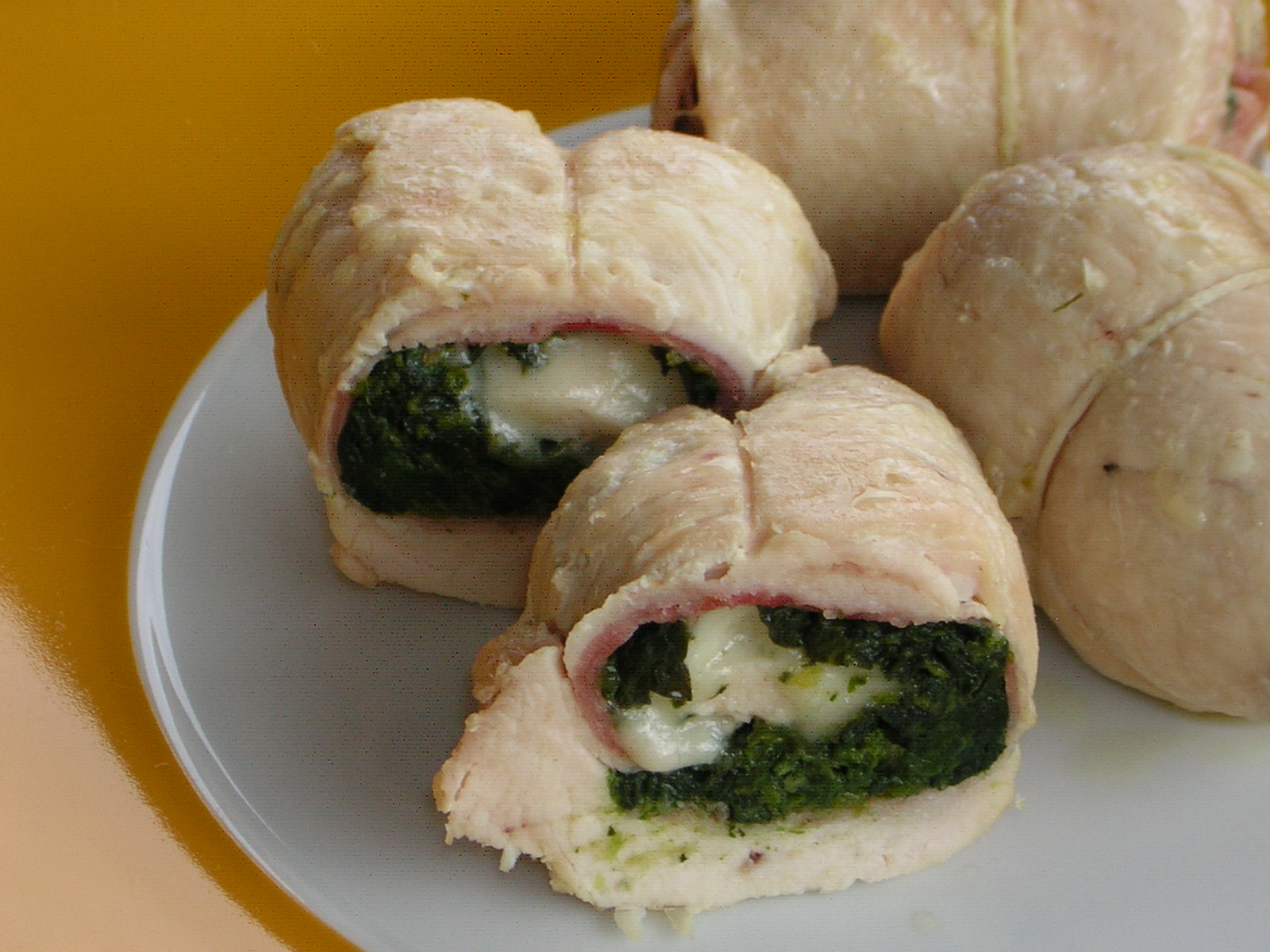 Fagottini di petto di pollo