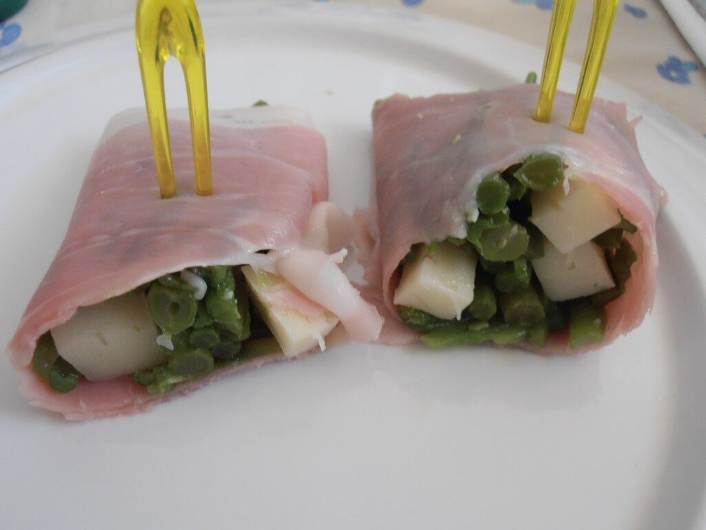 Fagottini di prosciutto,con fagiolini e formaggio