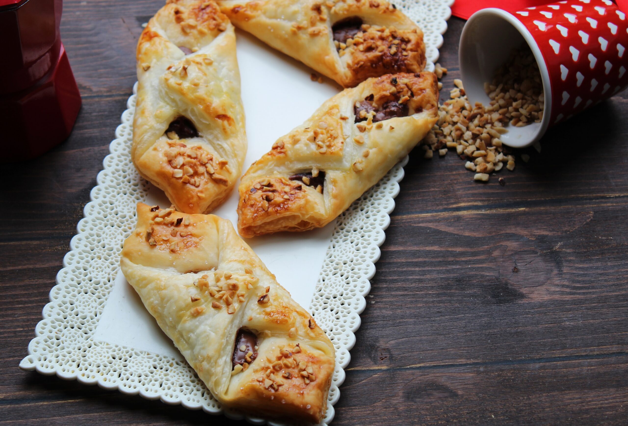 Fagottini di sfoglia alla nutella