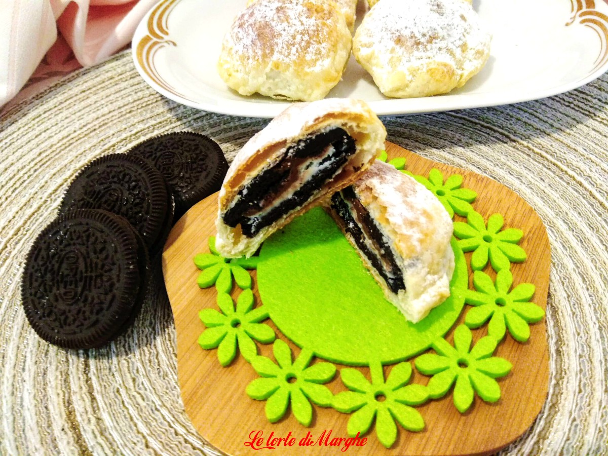 Fagottini di sfoglia con biscotti oreo
