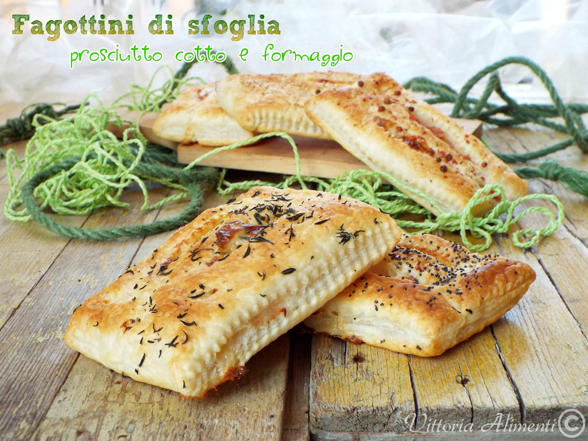 Fagottini di sfoglia con prosciutto cotto e formaggio