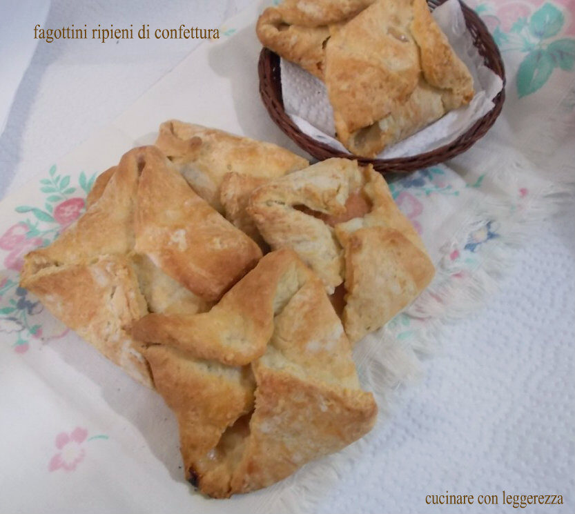 Fagottini ripieni di confettura