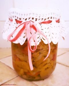 Fantasia di melenzane e peperoni sott’ olio