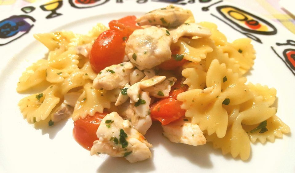 Farfalle con filetto di branzino e pomodorini