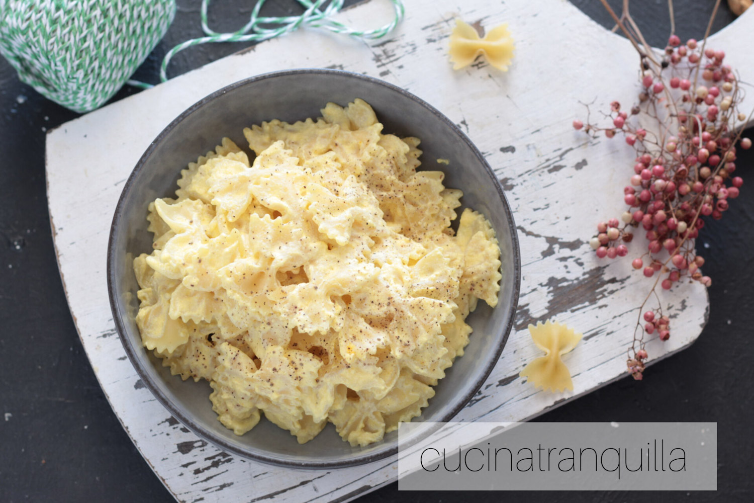 Farfalle in crema di ricotta e zafferano