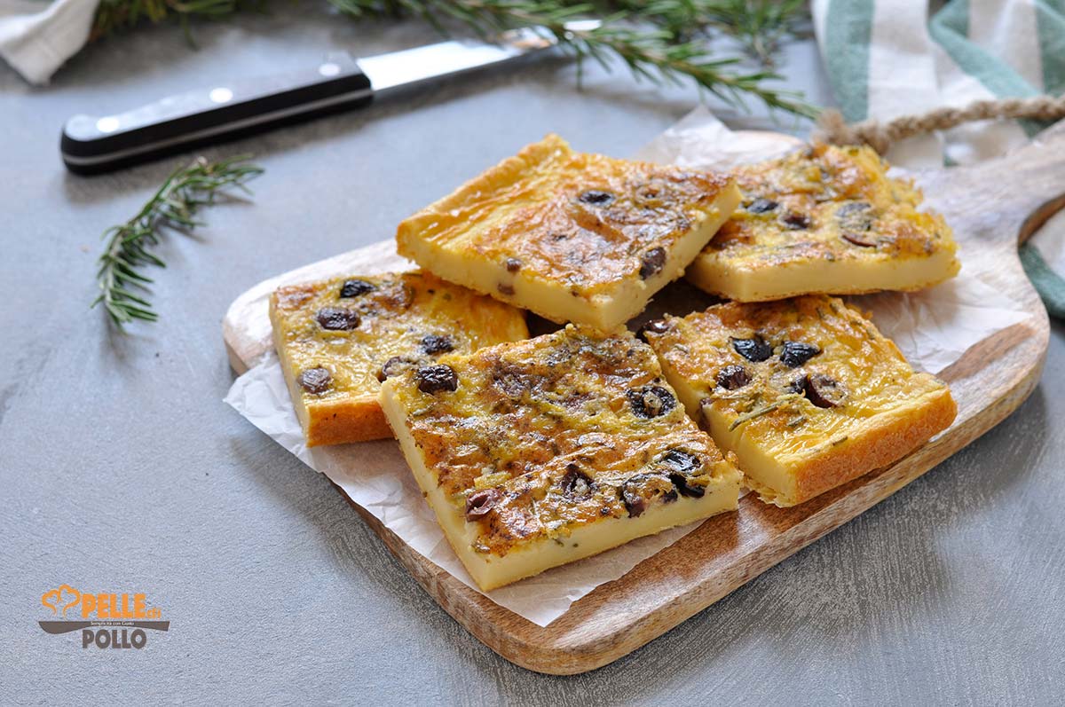 Farinata di ceci con olive e rosmarino