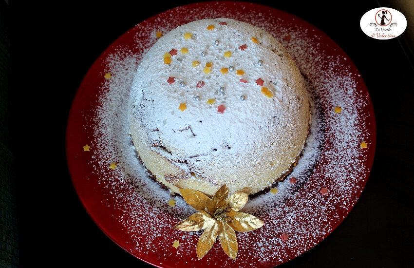 Festeggiamo il 9° compleanno del blog con uno zuccotto di pandoro e crema di marroni