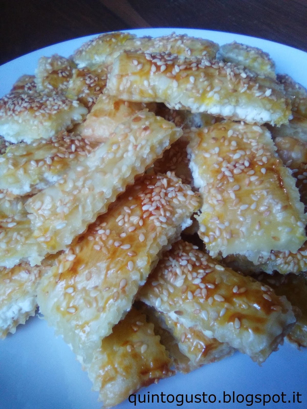 Feta in sfoglia -tiròpita veloce