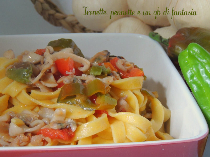 Fettuccine al pesce con friggitelli