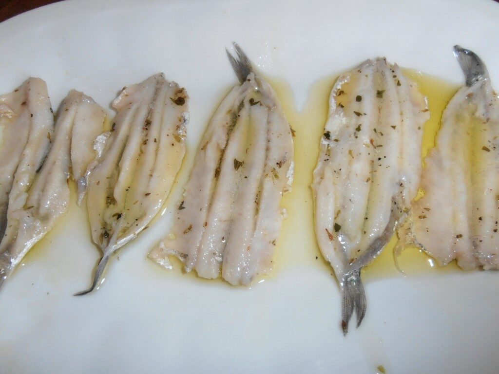 Filetti di alici al limone